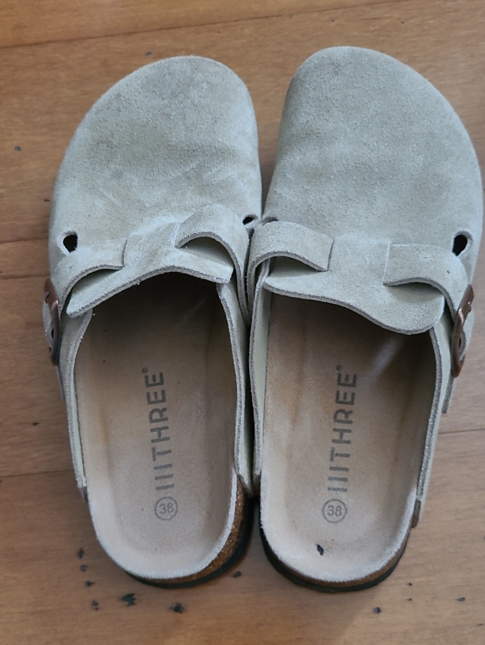 IIITHREE Suede Clogs - Picture 4 of 5